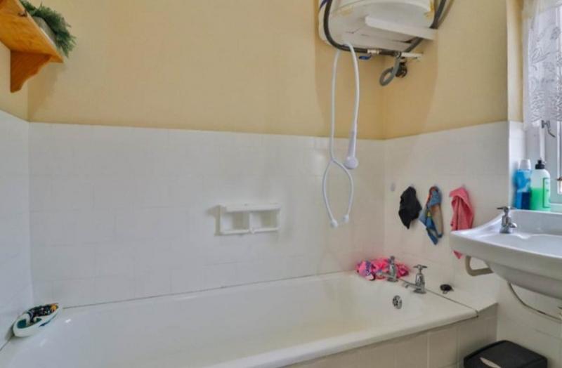 To Let 3 Bedroom Property for Rent in Fish Hoek Western Cape